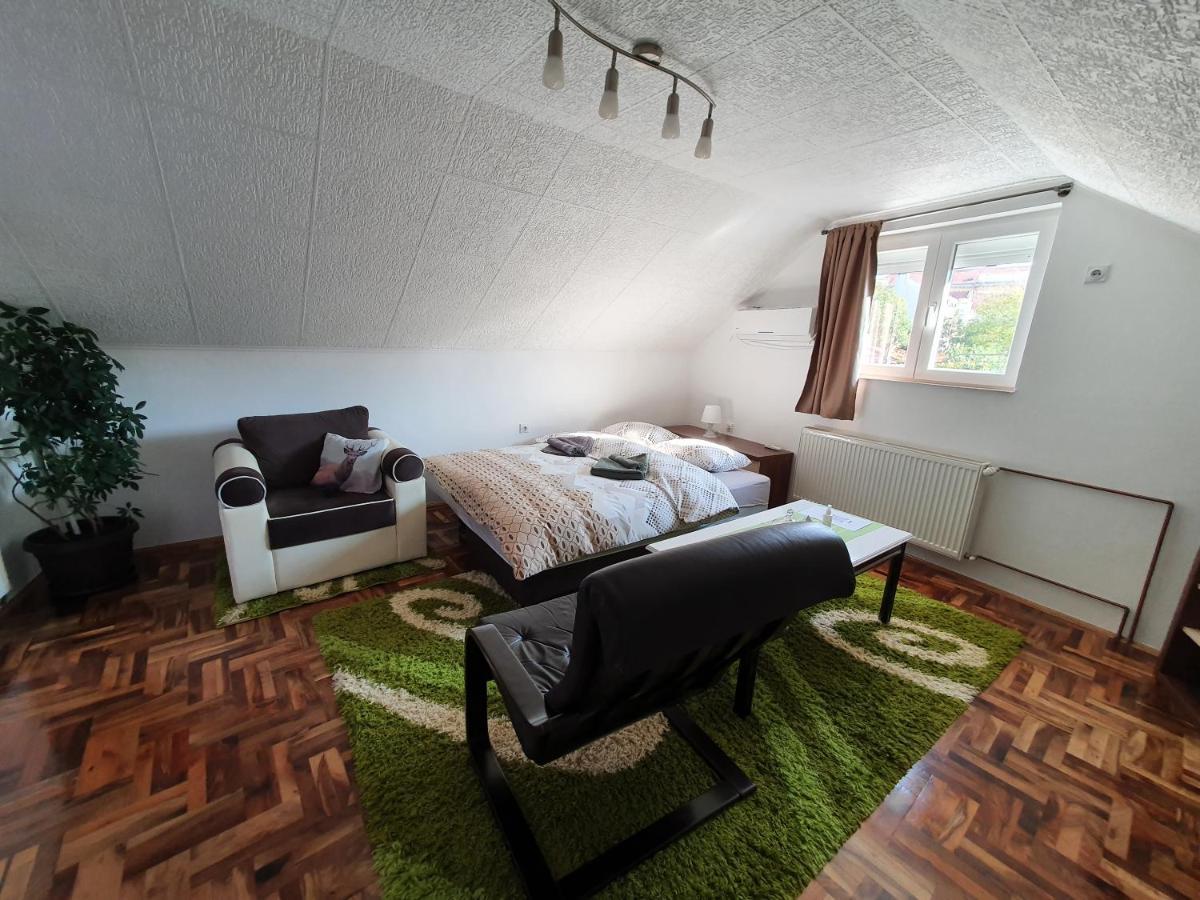 Fortress Apartments นิส ภายนอก รูปภาพ