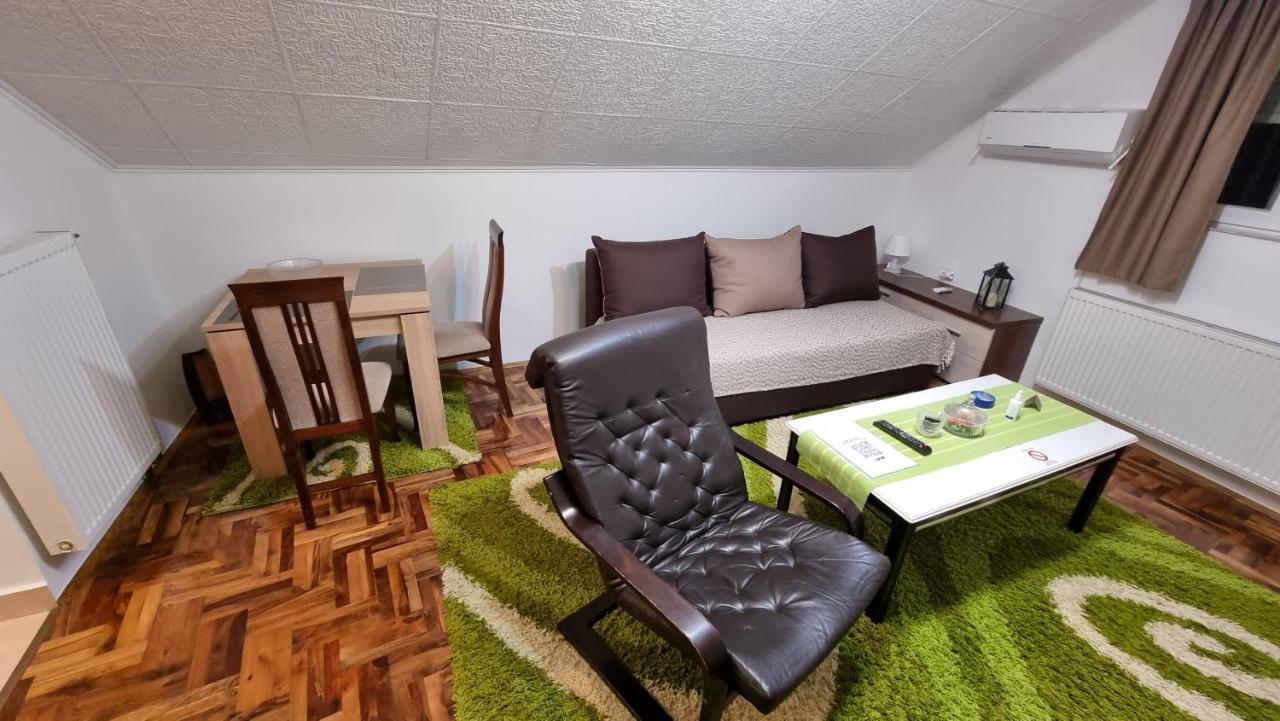 Fortress Apartments นิส ภายนอก รูปภาพ
