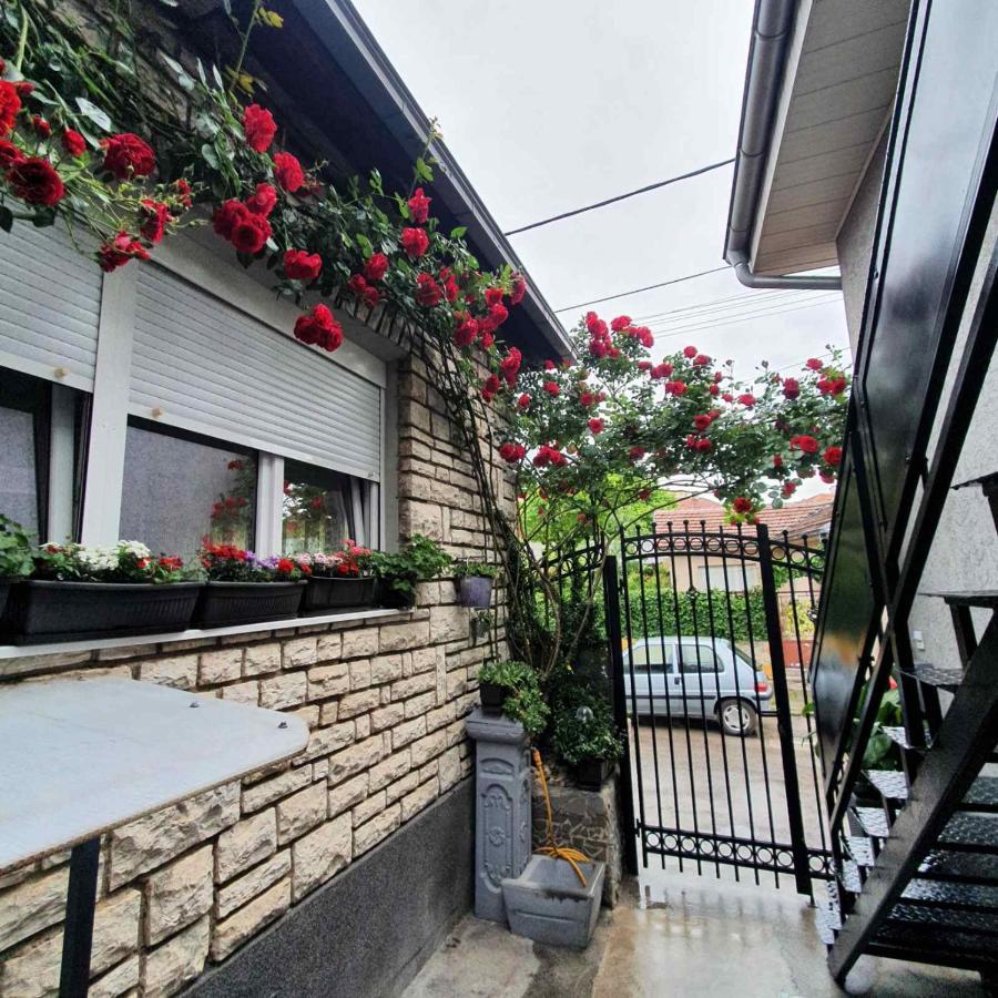 Fortress Apartments นิส ภายนอก รูปภาพ